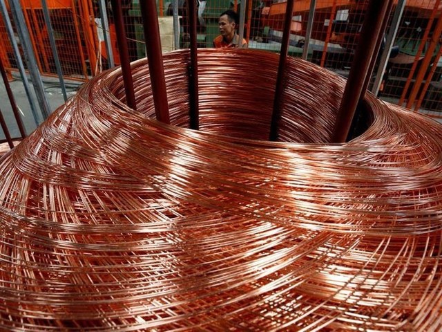Copper heads for biggest weekly gain since February