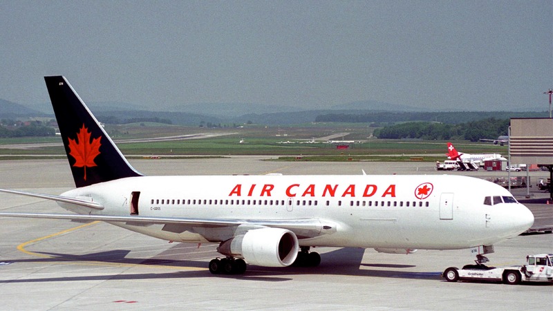 Canada to suspend passenger flights from India, Pakistan over COVID-19 fears