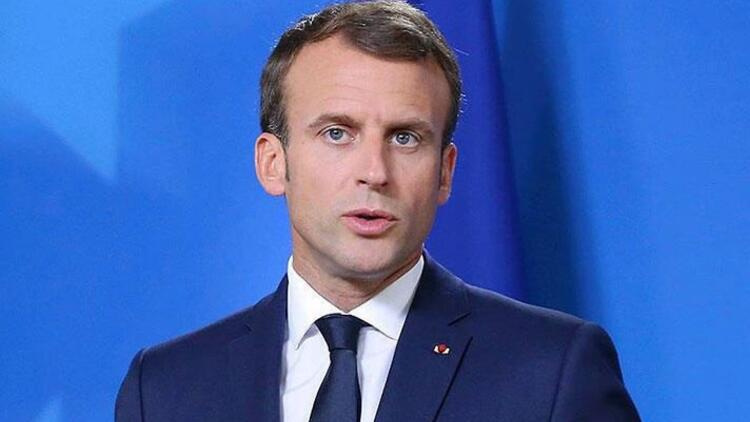 Macron negotiates politically charged Napoleon commemoration