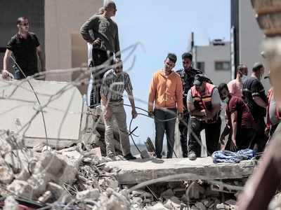 More than 52,000 Palestinians displaced in Gaza - U.N. aid agency