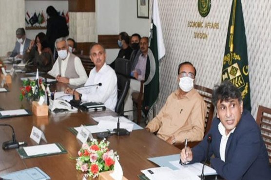 Omar emphasizes on timely completion of foreign-funded projects