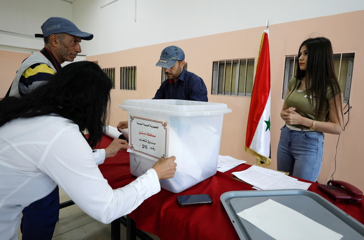 Syrians go to the polls in election that Assad is set to win