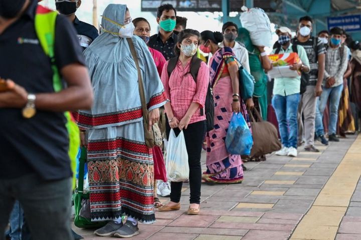 India records 92,596 new COVID-19 cases over past 24 hours