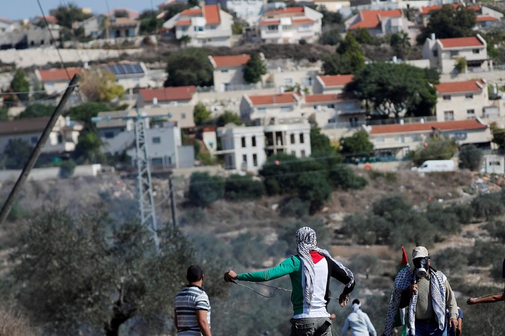 Israeli gov't, settlers reach deal over West Bank outpost