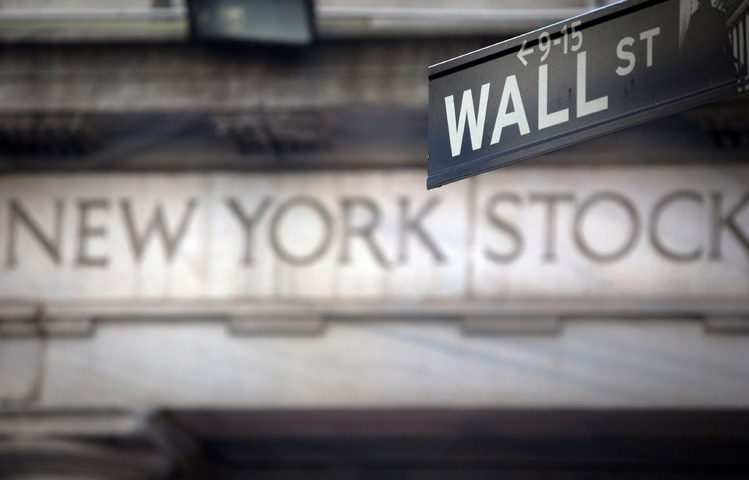 Jobs data push Wall Street stocks to new highs