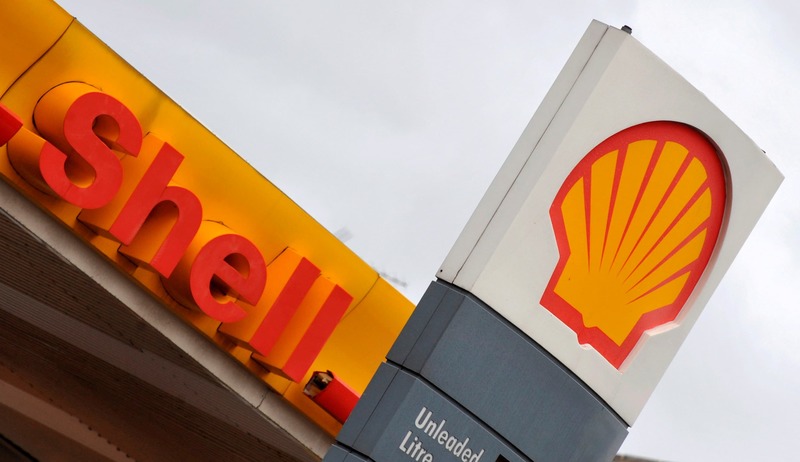 Shell to boost shareholder returns after oil price rise