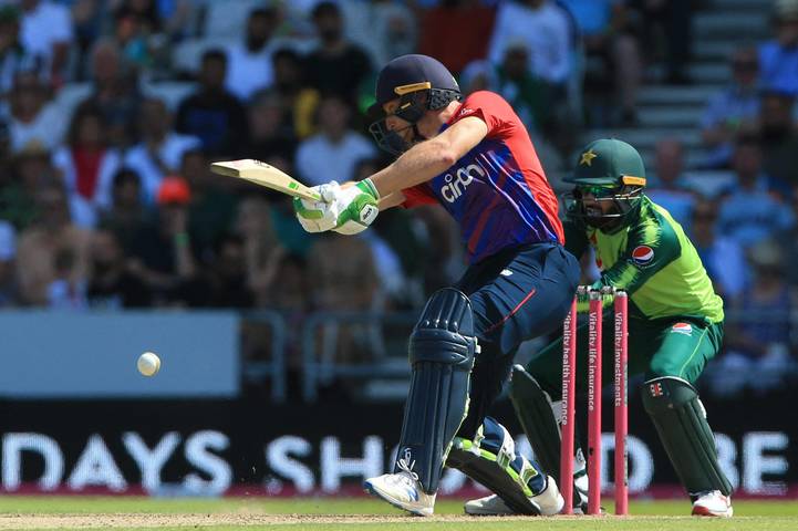 England beat Pakistan by 45 runs in 2nd T20