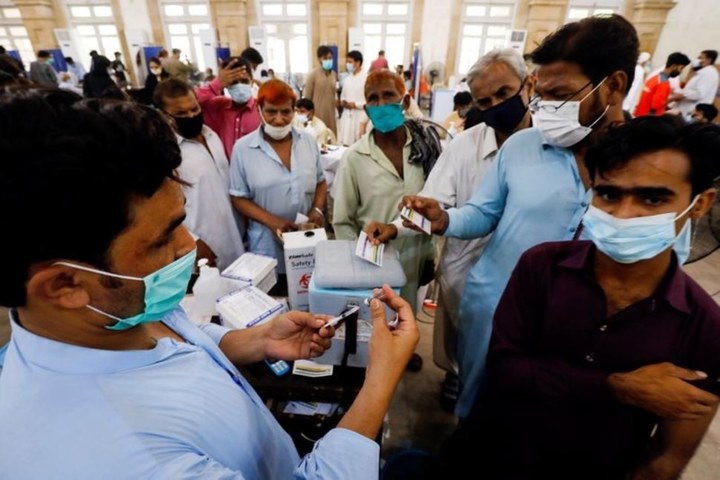 Pakistan reports 4,537 Covid cases, 86 deaths