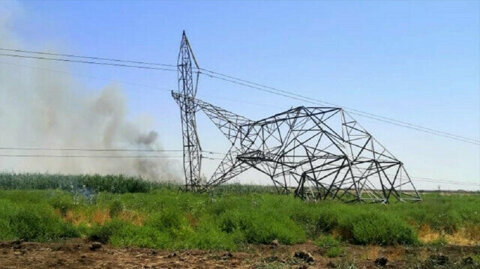 Gunmen bomb 7 power transmission towers in northern Iraq