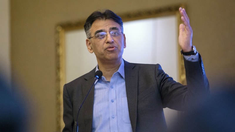 Worst violations of Covid SOPs have come from politicians: Asad Umar