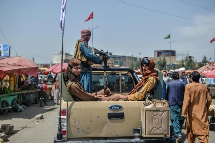 Taliban move to restart Kabul, announce 'general amnesty' for govt workers