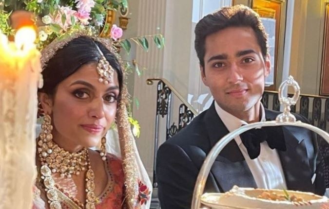 Video of Junaid Safdar singing at his nikah wins hearts