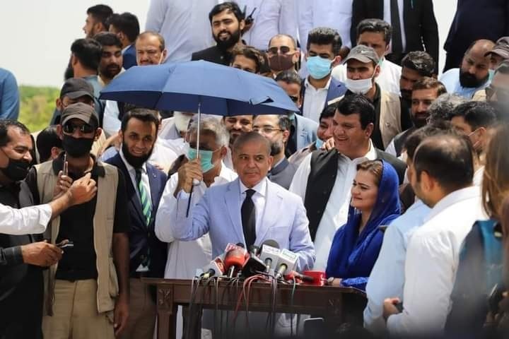 Shehbaz's proposal of national gov't stirs debate