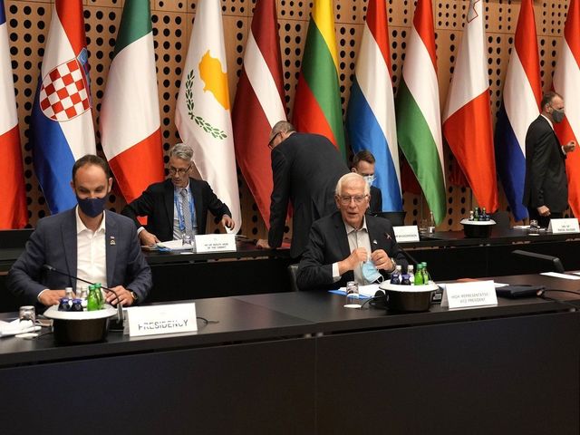 EU sets conditions for Taliban ties and Kabul presence