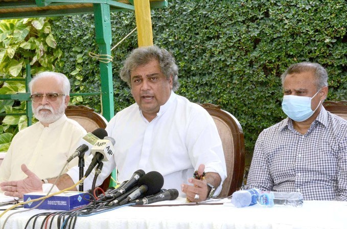 Stranded ship will not be allowed to leave until recovery of dues: Zaidi