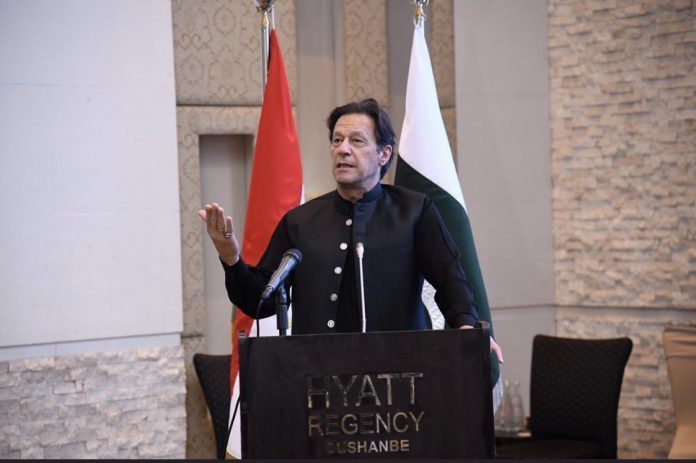 PM Imran invites Tajik businesses to invest in Pakistan