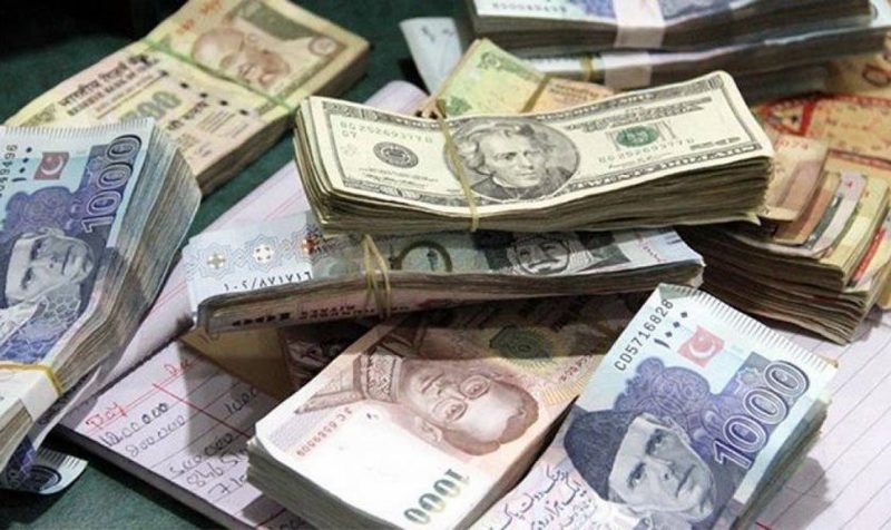 Rupee extends losses against US dollar