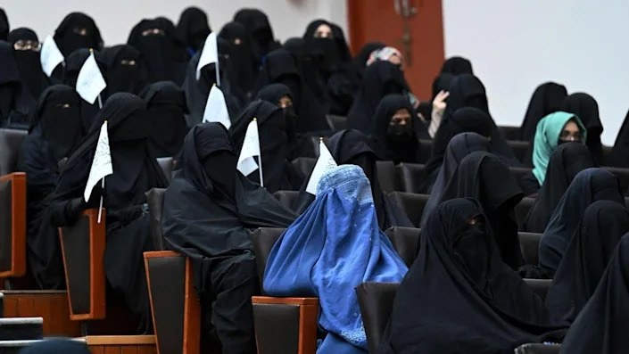 Women banned from Kabul University by new Taliban chancellor