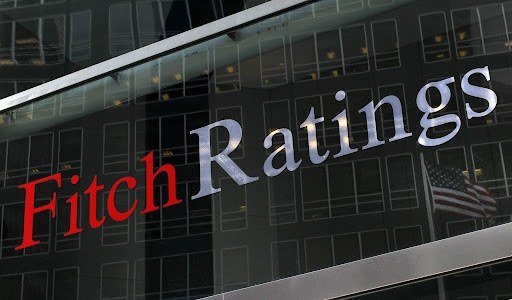 Fitch expects Pakistani rupee to weaken further in 2022