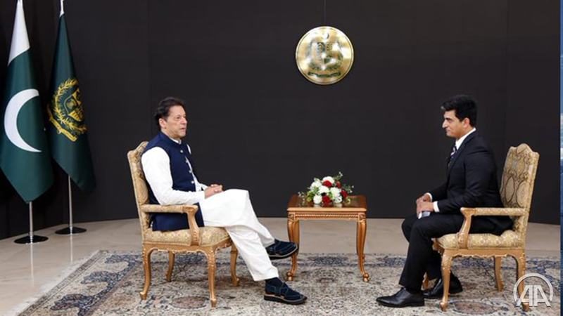 PM Imran's comments on talks with TTP draw social media ire