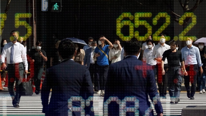 European equities drop on poor China data, inflation fears