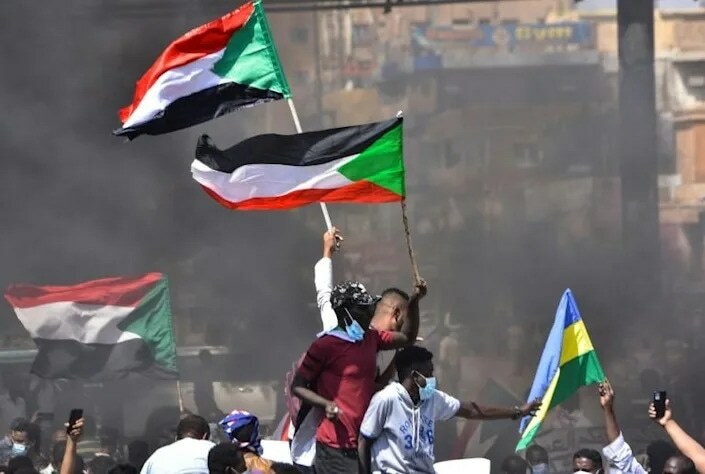 Armed forces detain PM and other leaders in Sudan 'coup'