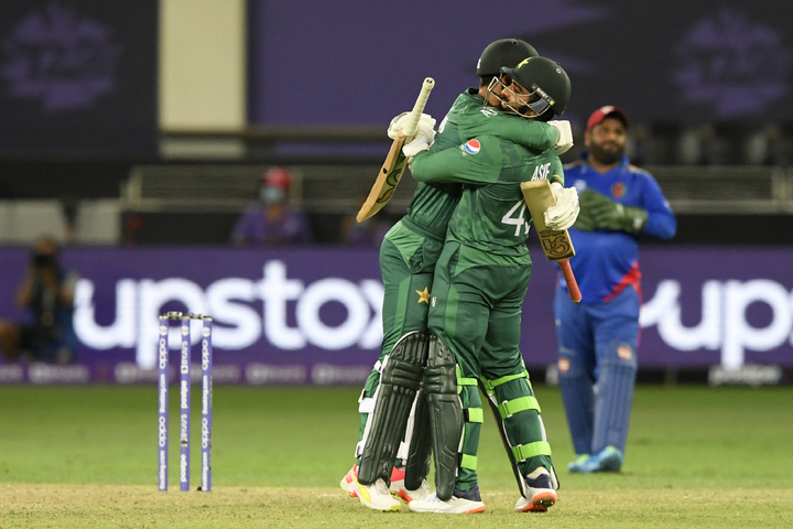 Asif Ali stars as Pakistan edge out Afghanistan in nervy T20 World Cup match
