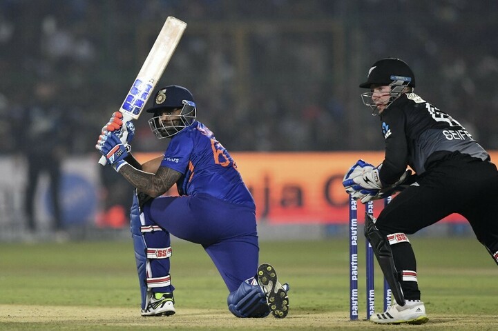 India beat New Zealand to give new T20 skipper Rohit winning start