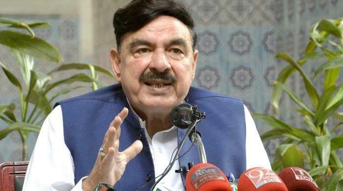 Govt has completed legislation to hold next elections through EVMs, says Rashid
