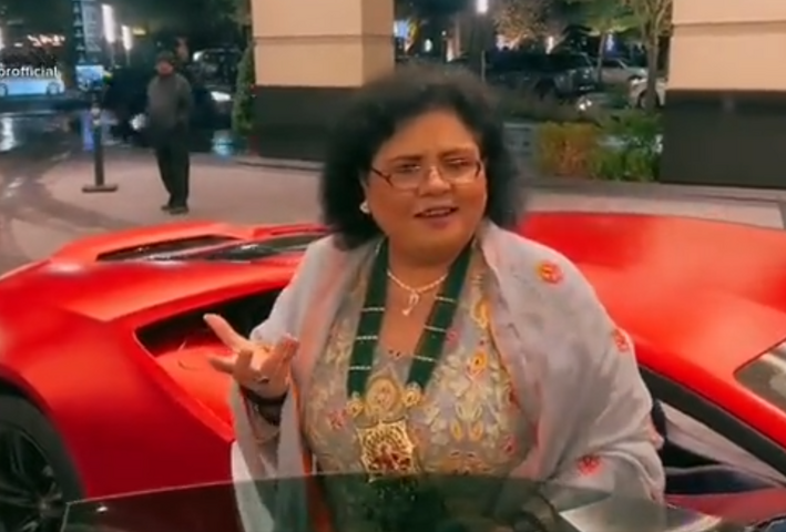 Man gets dragged on Twitter for not knowing singer Shazia Manzoor