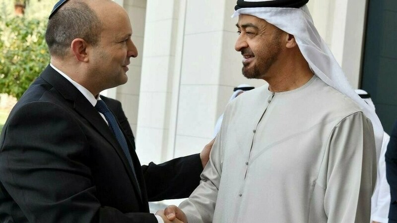 Israel's PM meets crown prince on historic UAE visit