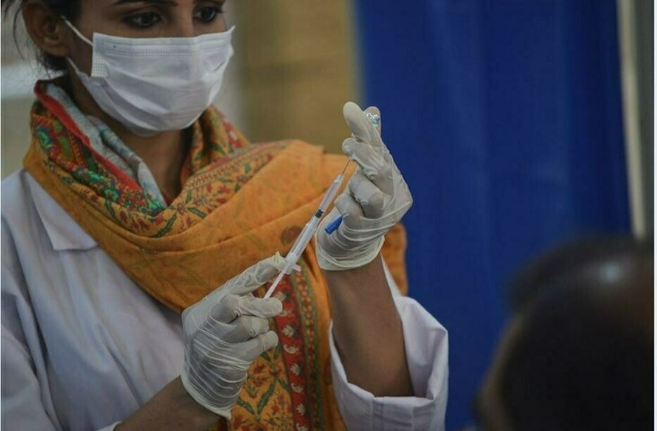 Covid-19: Pakistan vaccinates 25% of its total population