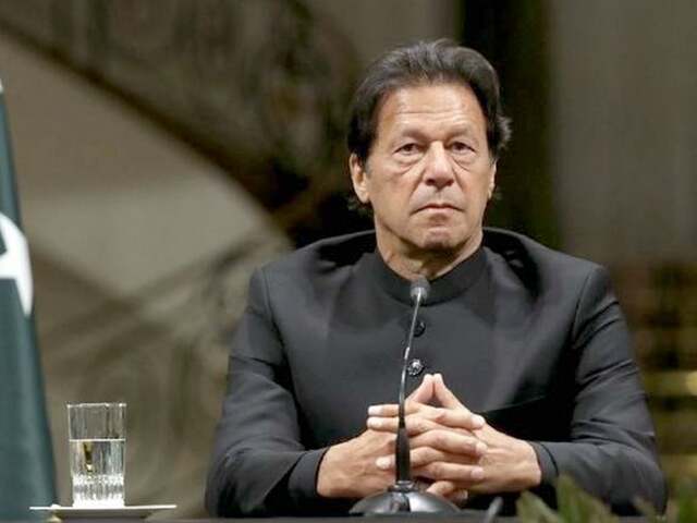 Twitter weighs in on PM Khan's "admission" of KP electoral defeat