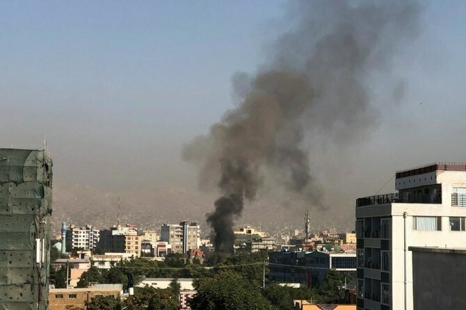 Suicide bomber killed at Kabul passport office gate