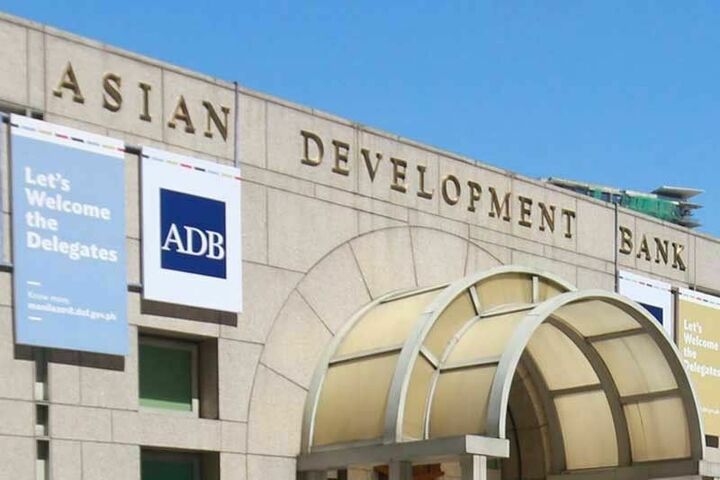 Pakistan receives $300 mn from ADB for energy sector reforms