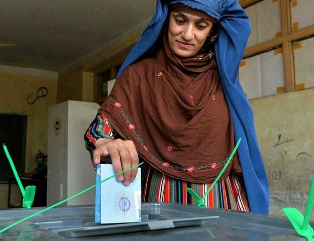 Taliban govt scraps Afghan election commission