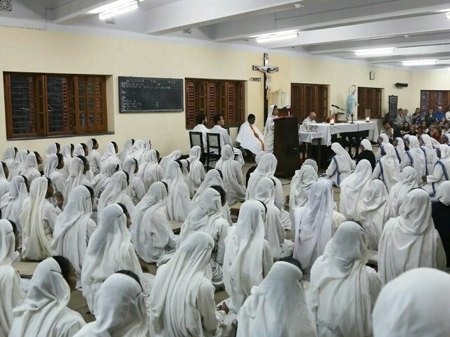 India freezes accounts of Mother Teresa&rsquo;s charity