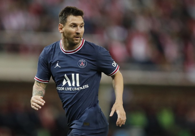 PSG's Messi and three others test positive for Covid-19
