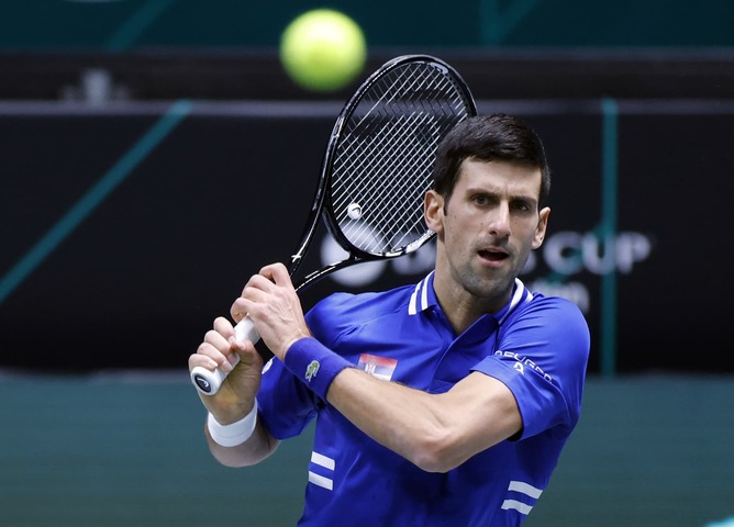 Djokovic prepares Australian visa challenge as COVID vaccine furore mounts