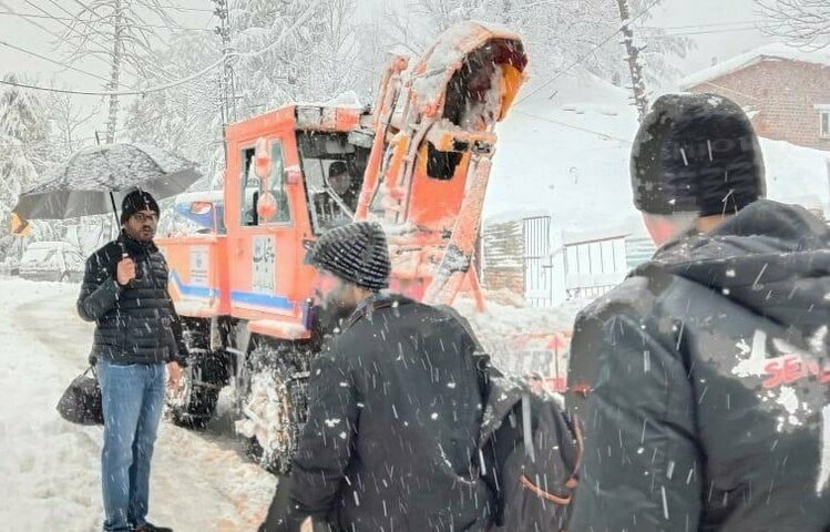 Death toll in Murree tourist tragedy rises to 22