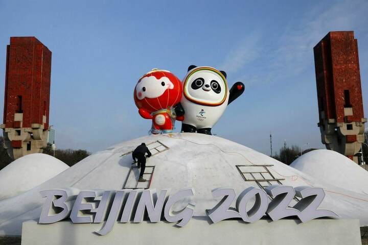 Beijing Games organisers back COVID-19 controls despite Omicron concerns