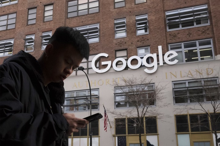 Germany says Google makes concessions in news probe