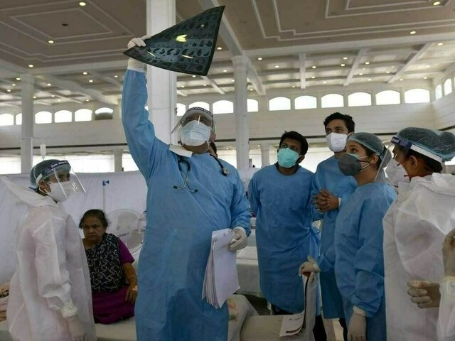 5th Covid-19 wave: Pakistan's positivity rate shoots to 6.12%