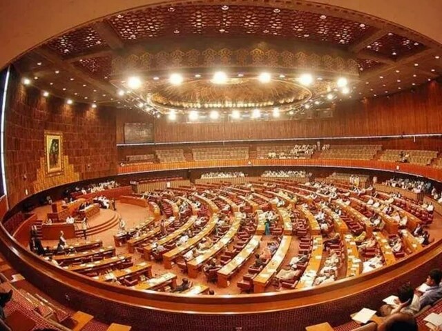 Mini-budget, SBP bill: MNAs expected to cast their vote today