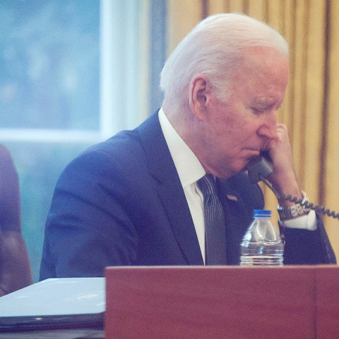 U.S. rallies a united front against Russia as Putin seeks cracks