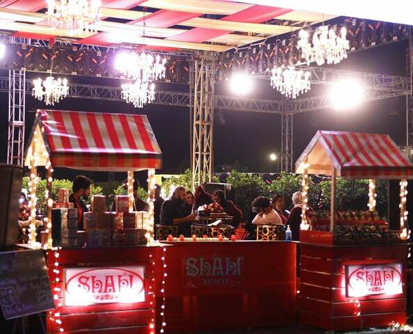 Karachi Eat irks Twitterati, as Covid-19 positivity rates spike