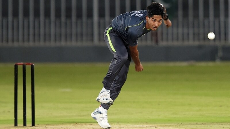 Mohammad Hasnain to undergo test on bowling action after being reported at BBL