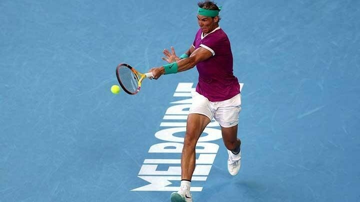 Australian Open: Nadal survives Shapovalov scare to keep record bid intact