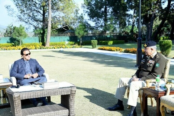 COAS, PM Imran discuss regional security situation