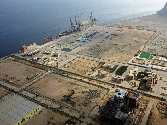 Pakistan seeks renegotiation with China on CPEC power projects